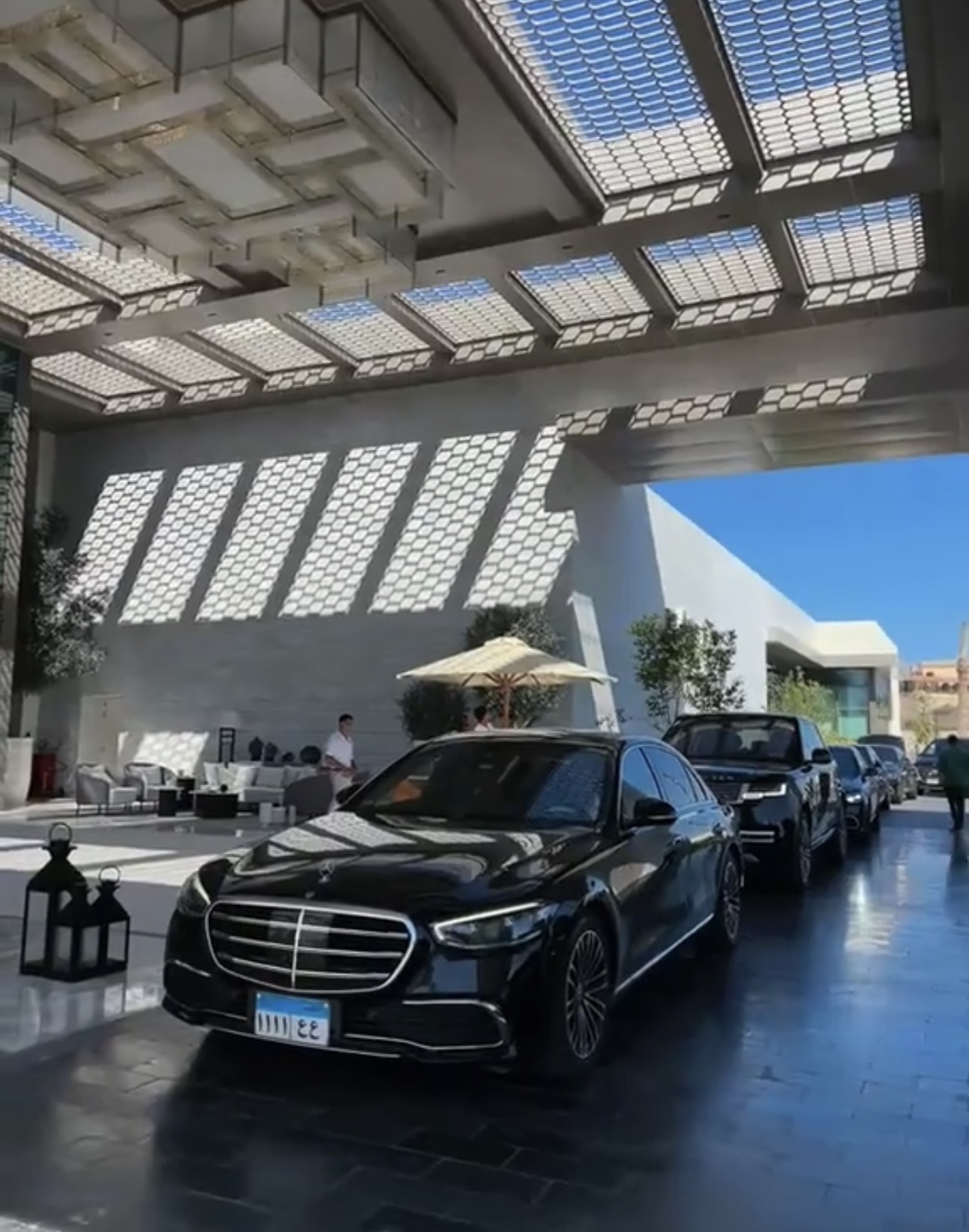 RU Viaggi vehicle prepared for a hotel event arrival